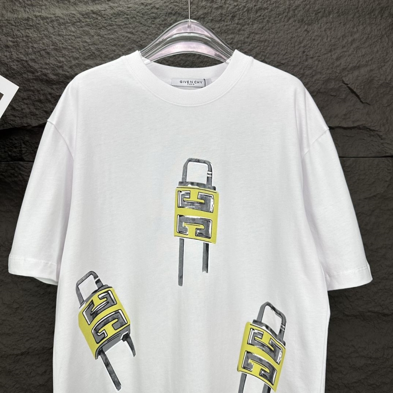 Givenchy T-Shirts